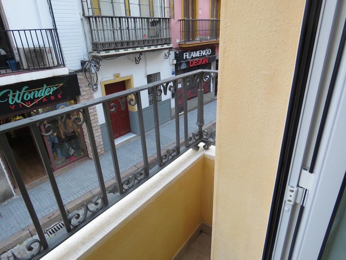 Living Sevilla Apartments Hercules Dış mekan fotoğraf