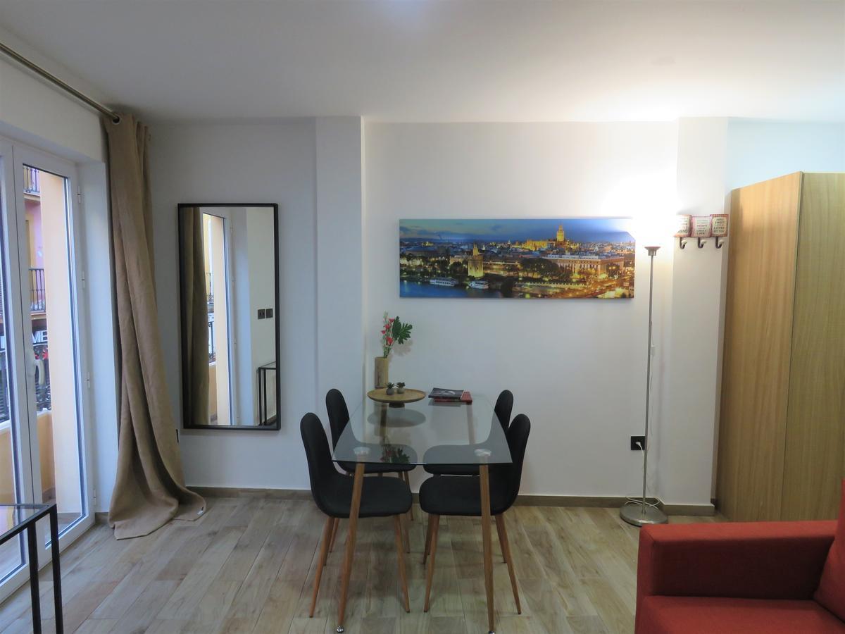 Living Sevilla Apartments Hercules Dış mekan fotoğraf